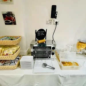 Vatican Relais Couette-café