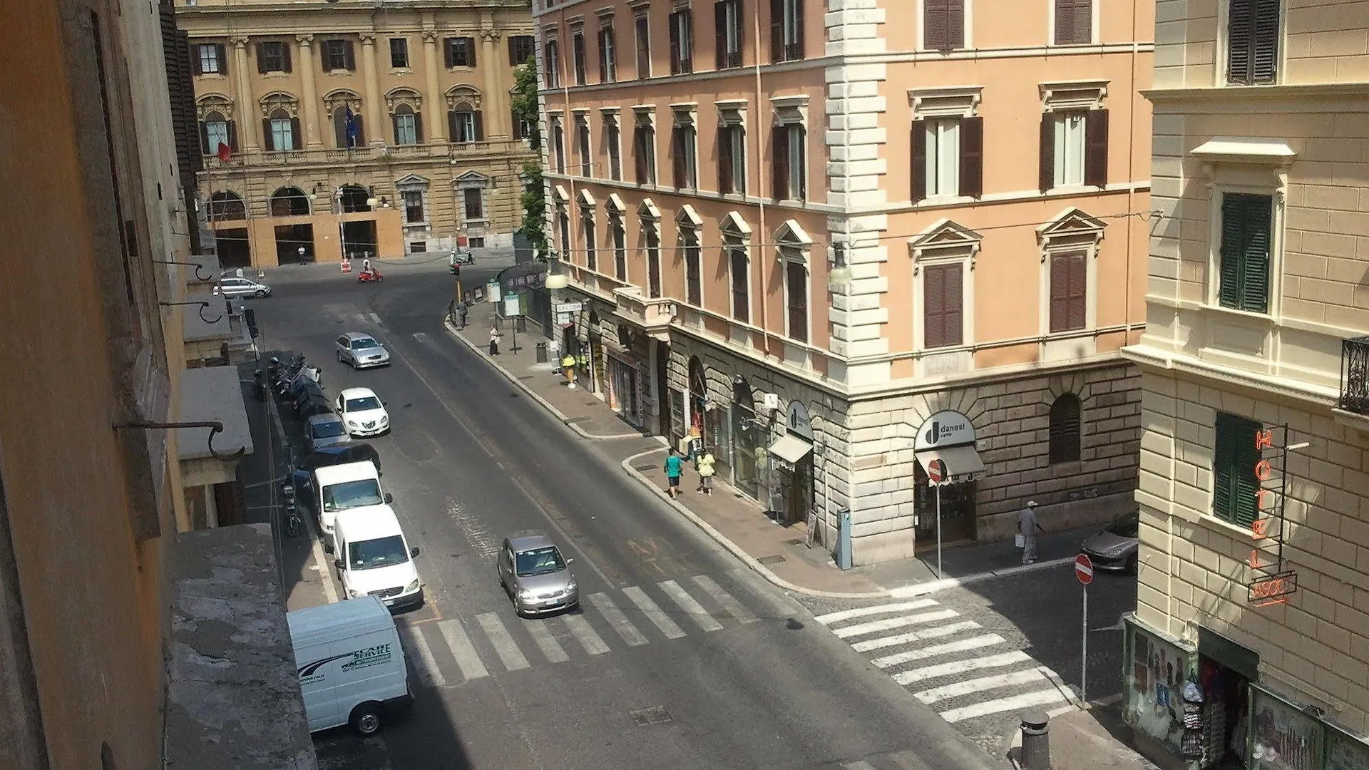 Hotel Cathrine Rom 2*,  Italien